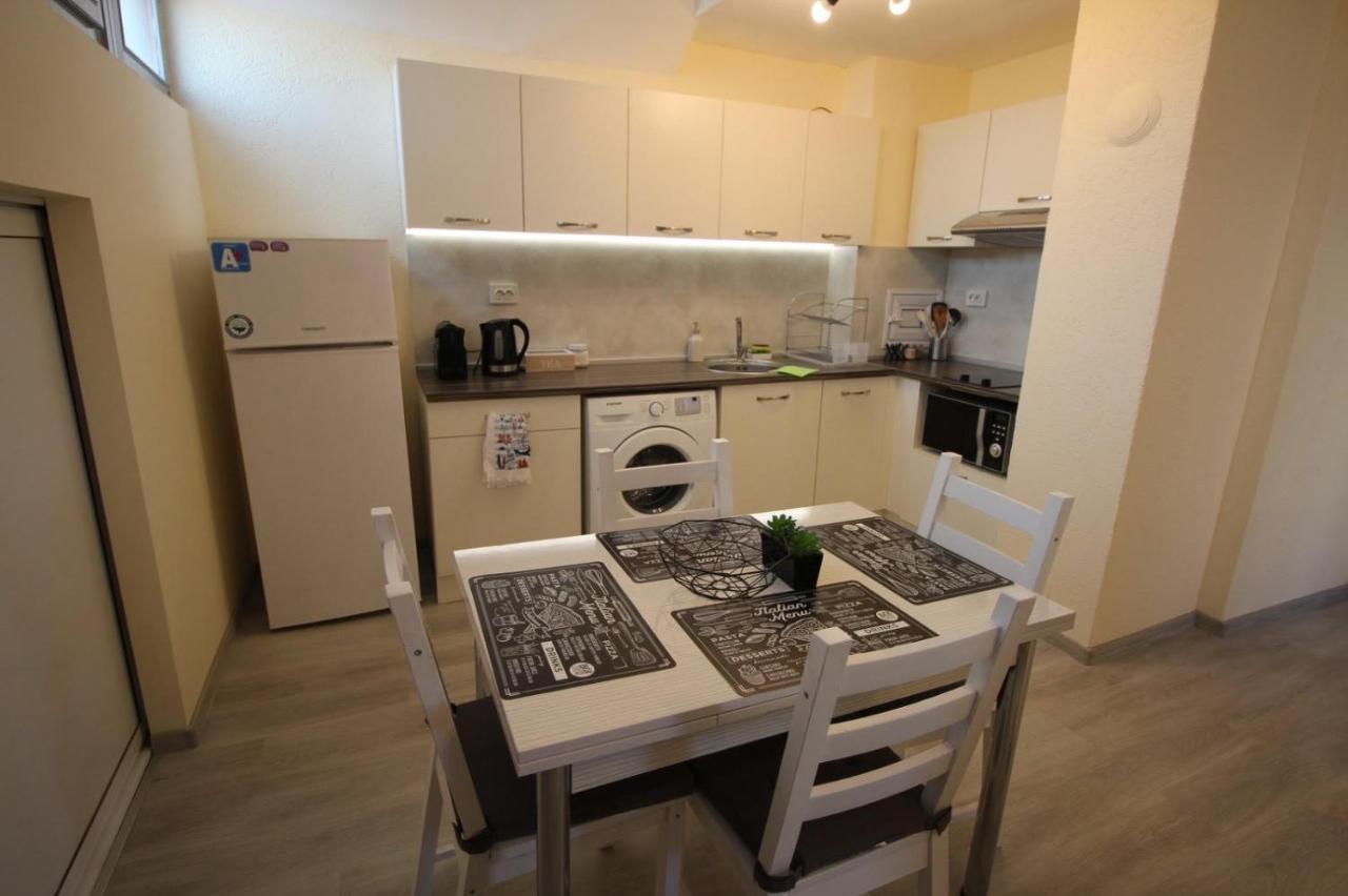 Apartment Happy holiday Lazur Burgas City Exterior foto